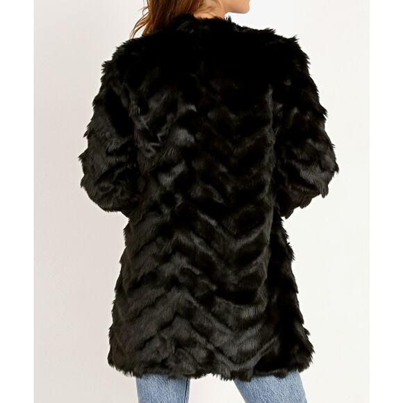 BB Dakota Its All Happening Chevron Faux Fur Winter Coat Jacket Black XS - Picture 2 of 9